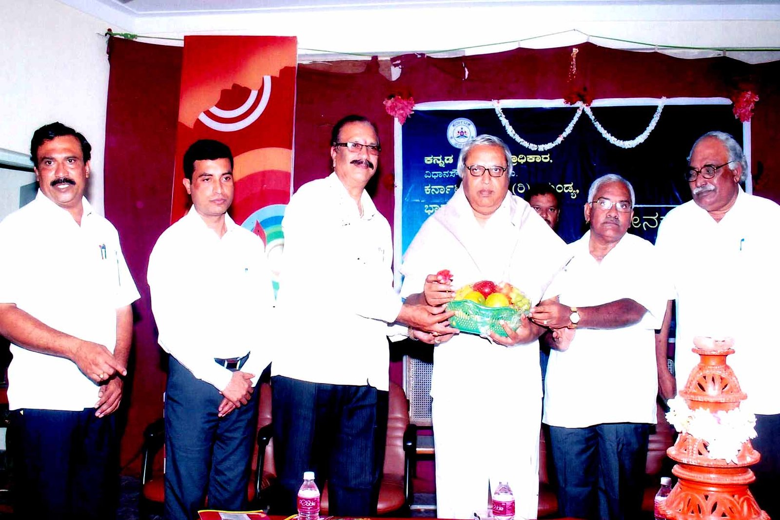 ಫೋಟೋ ಗ್ಯಾಲರಿ